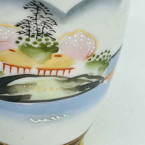 Vintage Fine Porcelain Moriage Vase Hand Painted Layered Enamel Gold Trim Japan - Picture 7 of 16